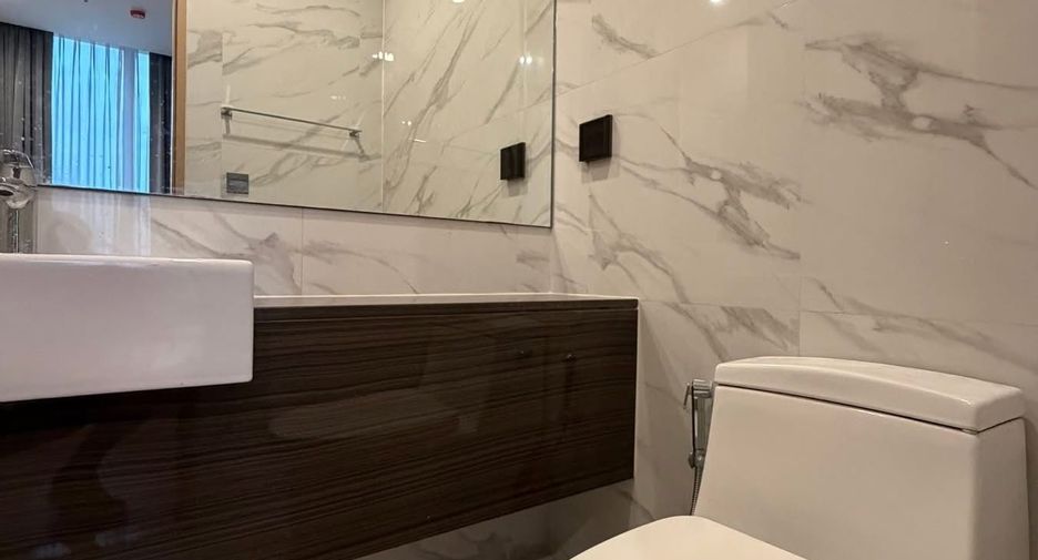 For rent 1 bed condo in Watthana, Bangkok