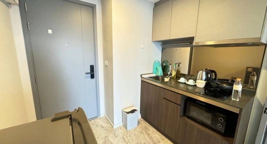 Wohnung zur Miete mit 2 Zimmer in Watthana, Bangkok