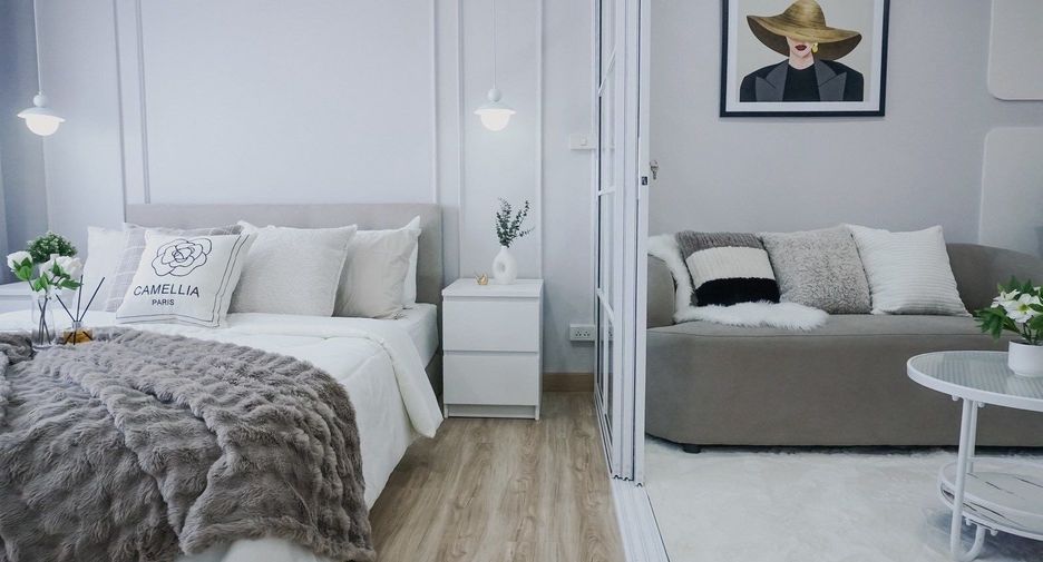 For sale studio condo in Yan Nawa, Bangkok