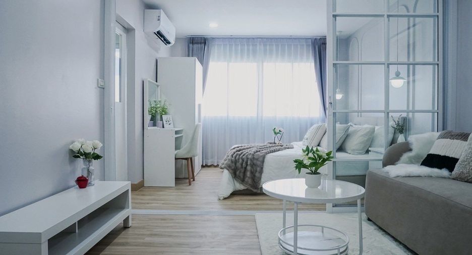 For sale studio condo in Yan Nawa, Bangkok