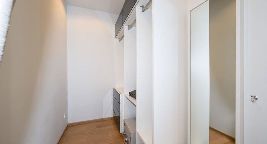 Condo en alquiler de 2 habitaciones en Watthana, Bangkok