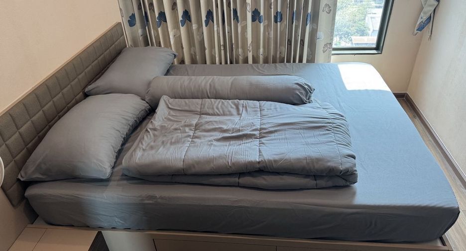 For sale 1 bed condo in Khlong San, Bangkok