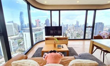 For rent 2 bedrooms condo in Bang Rak, Bangkok