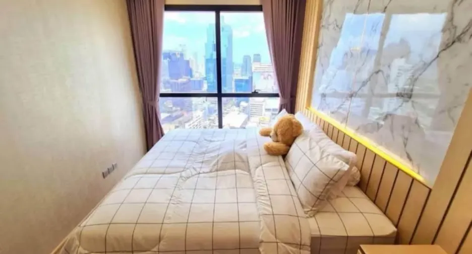 Condo en alquiler de 2 habitaciones en Bang Rak, Bangkok