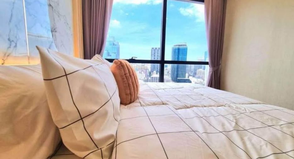 Condo en alquiler de 2 habitaciones en Bang Rak, Bangkok