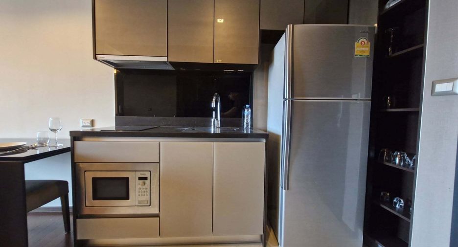 Condo en alquiler de 1 habitaciones en Watthana, Bangkok