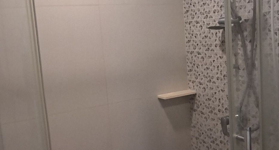 For sale studio condo in Phra Khanong, Bangkok