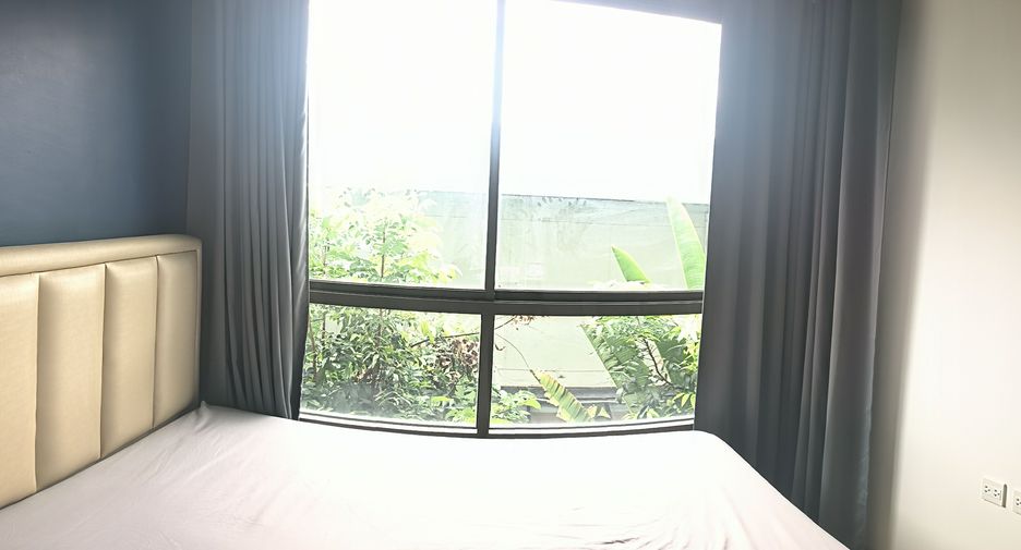 For sale studio condo in Phra Khanong, Bangkok