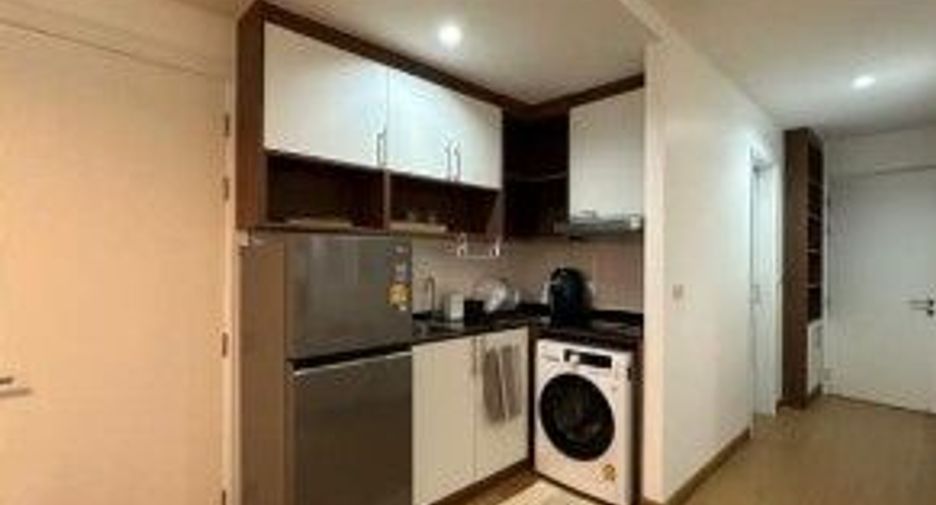 For rent 2 ベッドルーム condo in Khlong Toei, Bangkok