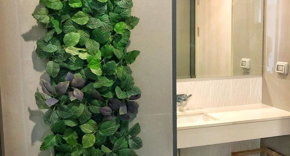 For rent 1 bed condo in Khlong Toei, Bangkok