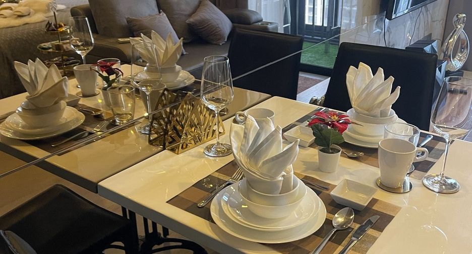 For rent 1 bed condo in Khlong Toei, Bangkok