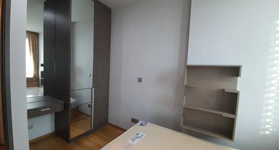 For sale 2 bedrooms condo in Khlong Toei, Bangkok