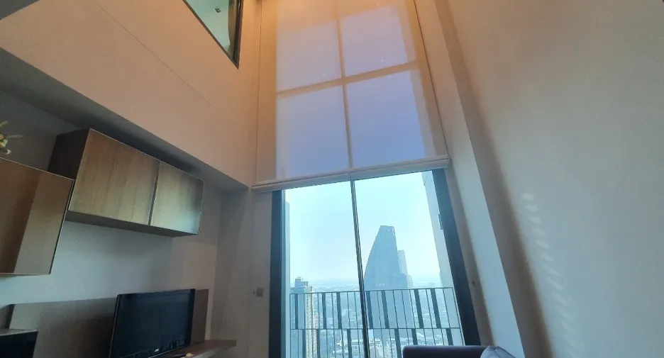 For sale 2 bedrooms condo in Khlong Toei, Bangkok