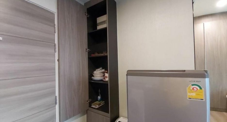 For sale 1 Beds condo in Bang Na, Bangkok