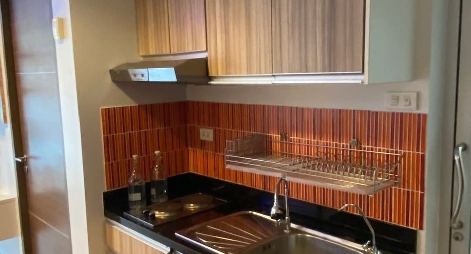 Condo en alquiler de 1 habitaciones en Watthana, Bangkok