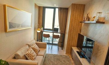 For rent 1 bed condo in Phaya Thai, Bangkok