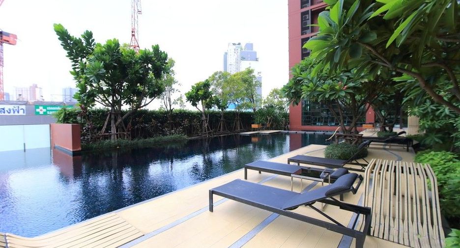 出售 和 出租 1 卧室 公寓 在 Khlong Toei, 曼谷