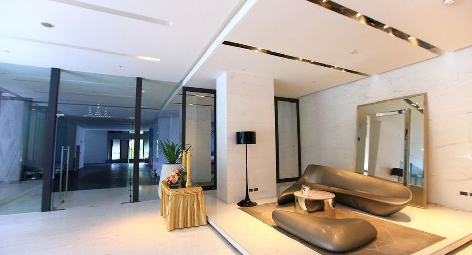 出售 和 出租 1 卧室 公寓 在 Khlong Toei, 曼谷