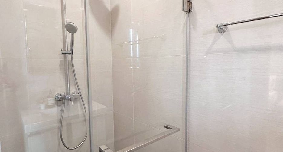 For rent スタジオ condo in Khlong Toei, Bangkok