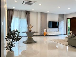 ให้เช่า 5 ห้องนอน บ้านเดี่ยว ใน บางพลี, สมุทรปราการ