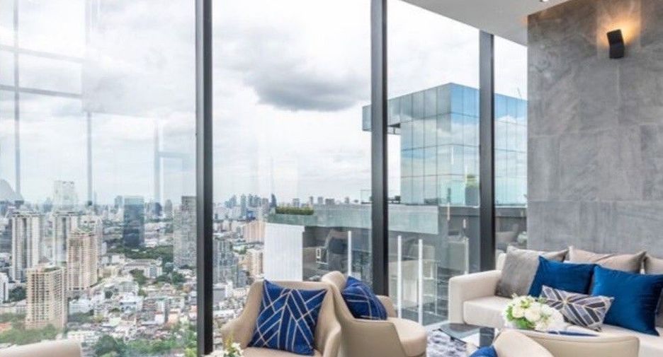 For rent 1 bed condo in Sathon, Bangkok