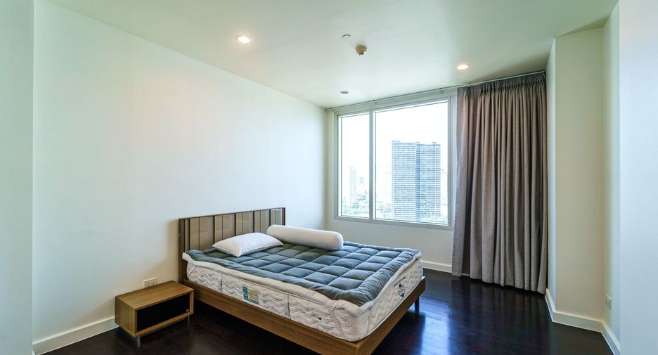 ขาย และ ให้เช่า 3 ห้องนอน คอนโด ใน บางคอแหลม, กรุงเทพฯ