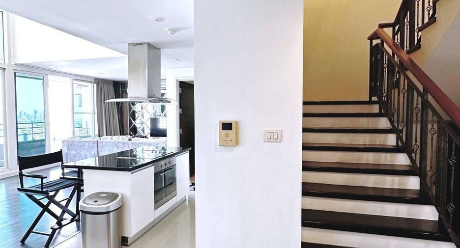 ขาย และ ให้เช่า 3 ห้องนอน คอนโด ใน บางคอแหลม, กรุงเทพฯ