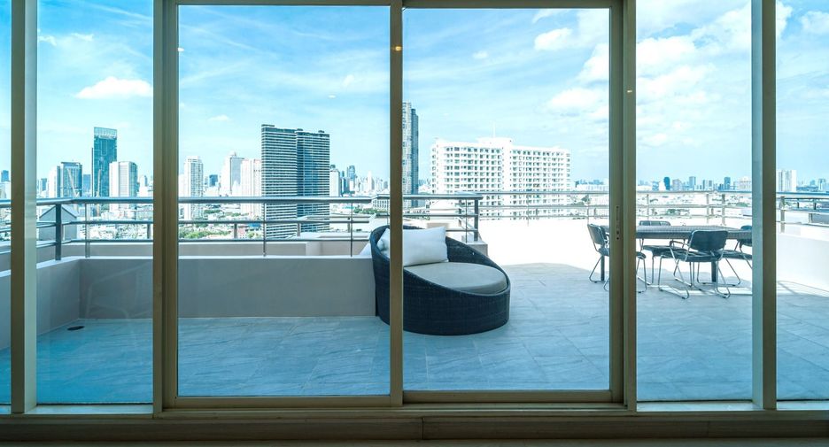 ขาย และ ให้เช่า 3 ห้องนอน คอนโด ใน บางคอแหลม, กรุงเทพฯ