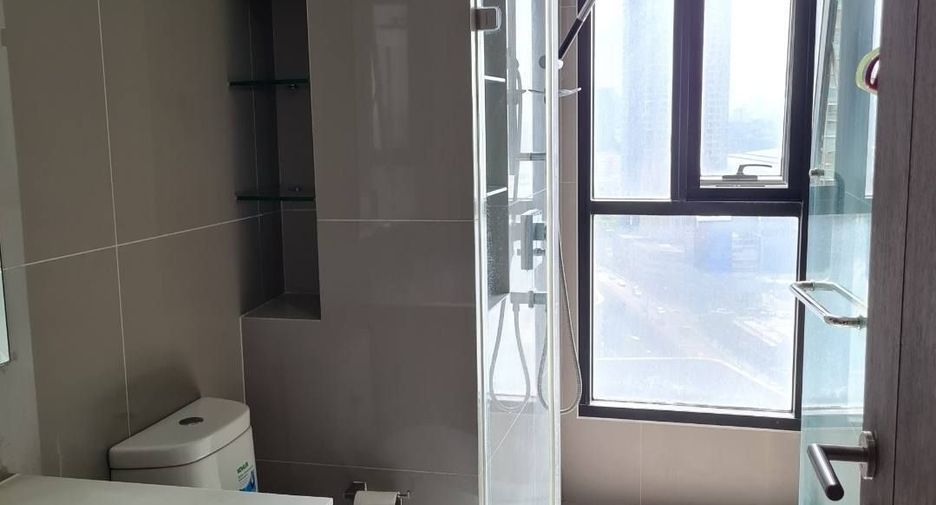 Condo en alquiler de 1 habitaciones en Watthana, Bangkok