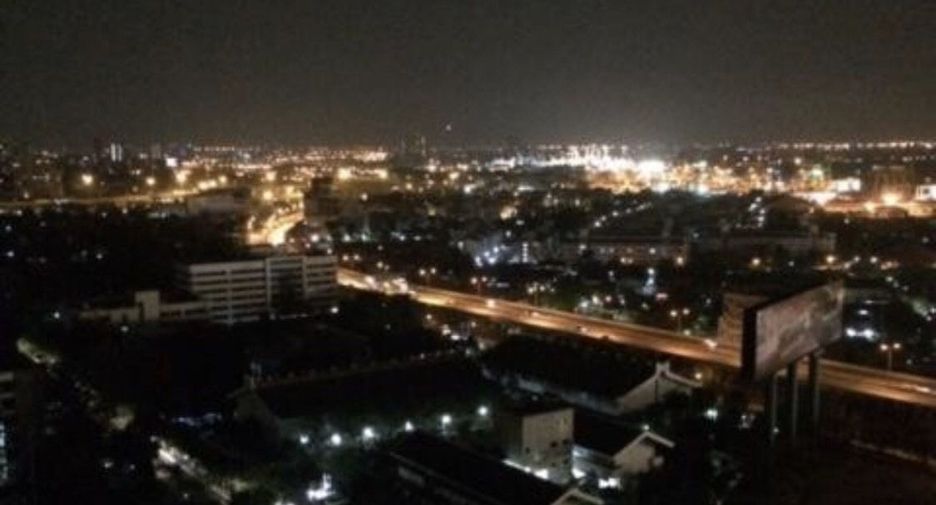 For sale 2 bedrooms condo in Khlong Toei, Bangkok