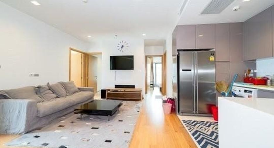 For rent 3 bedrooms condo in Khlong Toei, Bangkok