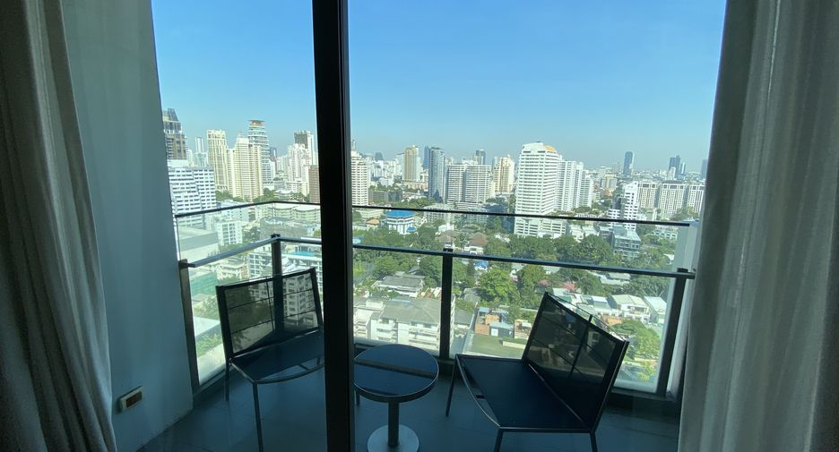 For rent 1 bed condo in Khlong Toei, Bangkok