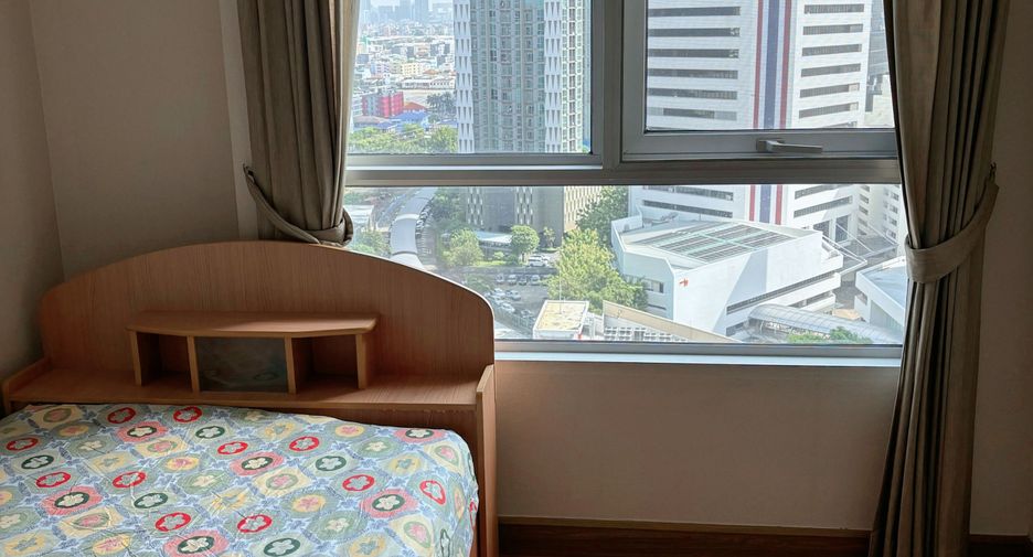 Wohnung zur Miete mit 2 Zimmer in Huai Khwang, Bangkok