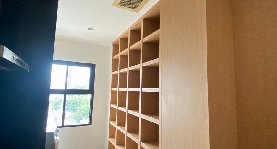 Apartment zur Miete mit 1 Zimmer in Watthana, Bangkok