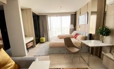 À louer studio condo à Bang Na, Bangkok