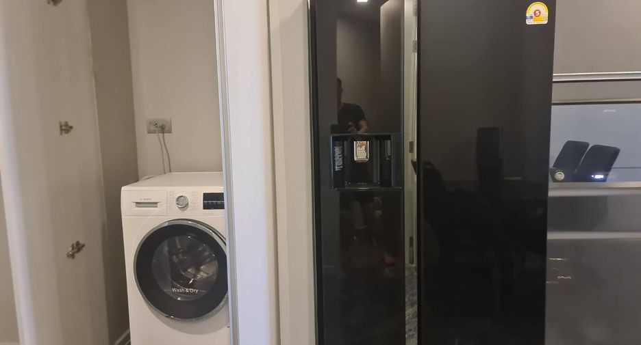 À louer 2 chambres condo à Watthana, Bangkok