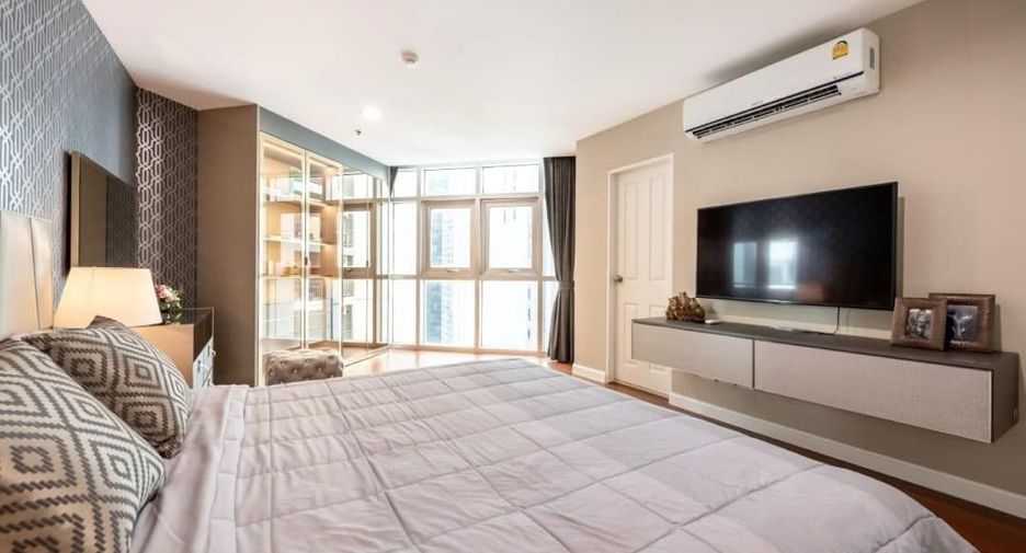 Wohnung zur Miete mit 3 Zimmer in Huai Khwang, Bangkok