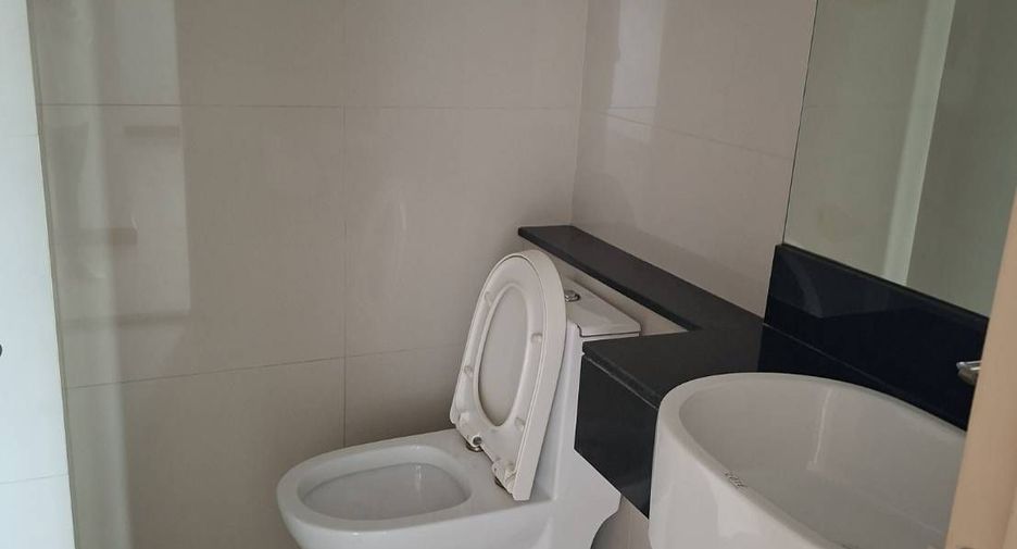 ให้เช่า 2 ห้องนอน คอนโด ใน วัฒนา, กรุงเทพฯ