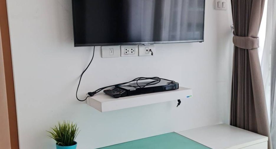 For rent 1 bed condo in Watthana, Bangkok
