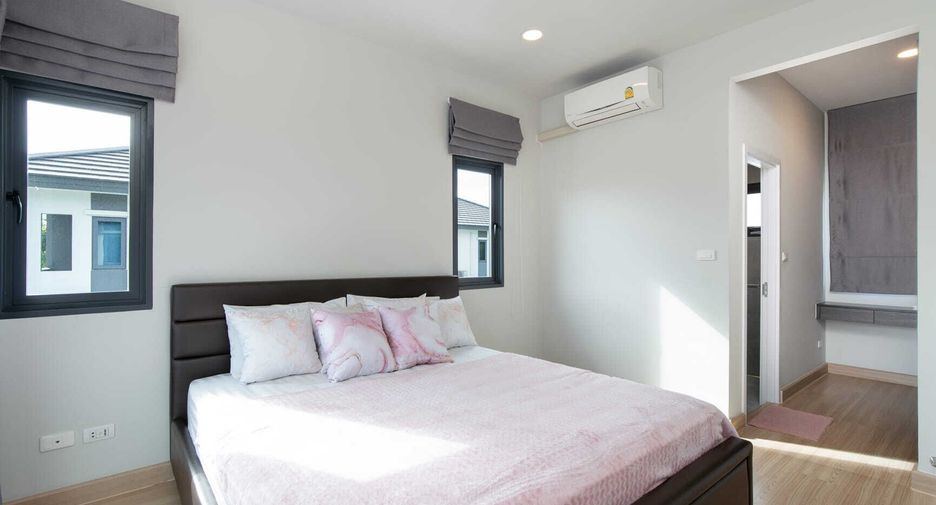 For rent 3 bedrooms house in Bang Phli, Samut Prakan