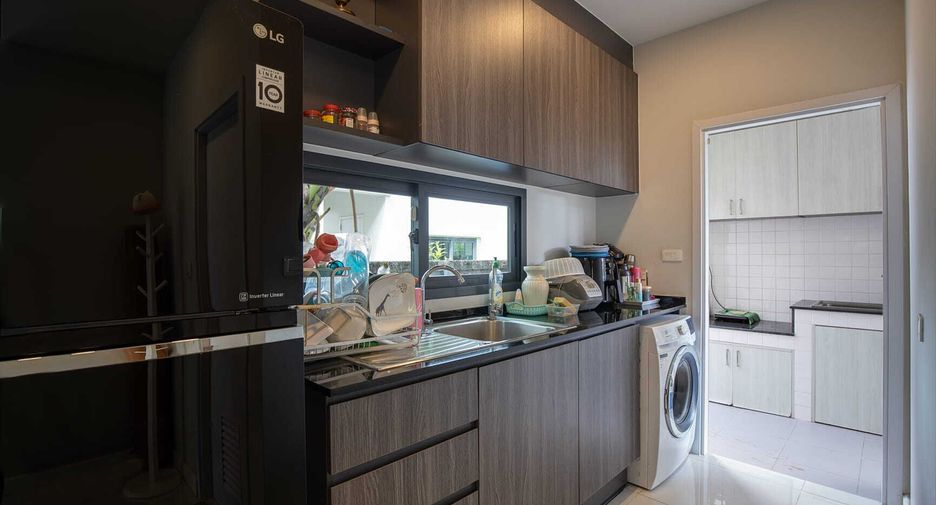 For rent 3 bedrooms house in Bang Phli, Samut Prakan