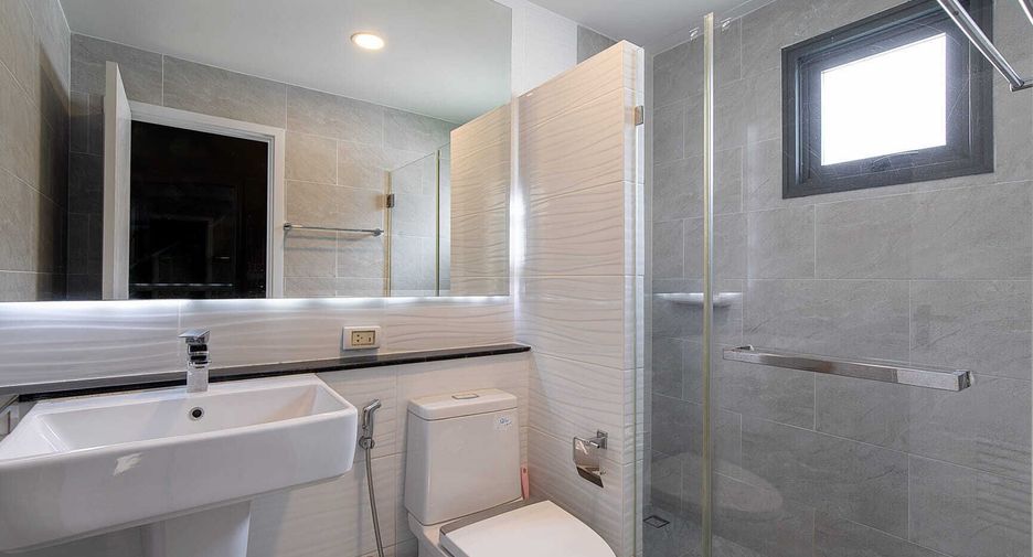 For rent 3 bedrooms house in Bang Phli, Samut Prakan