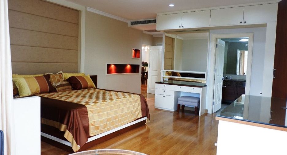 Condo en alquiler de 2 habitaciones en Watthana, Bangkok
