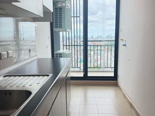 For sale and for rent 2 bedrooms condo in Bangkok Noi, Bangkok