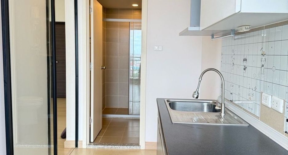 Condo en venta y en alquiler de 2 habitaciones en Bangkok Noi, Bangkok