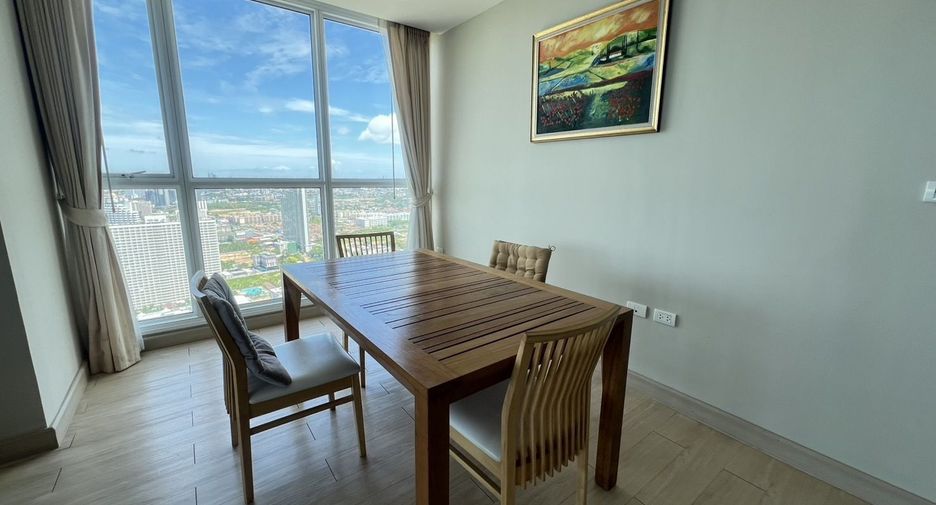 For rent 2 bedrooms condo in Bang Lamung, Chonburi