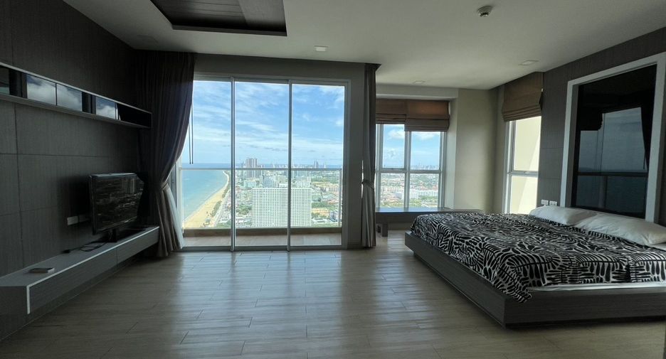 For rent 2 bedrooms condo in Bang Lamung, Chonburi