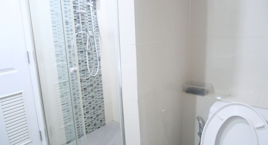 For sale そして for rent 2 ベッドルーム condo in Bang Na, Bangkok