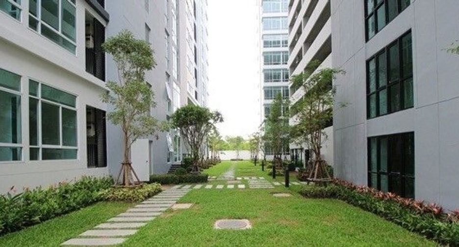 For sale そして for rent 2 ベッドルーム condo in Bang Na, Bangkok