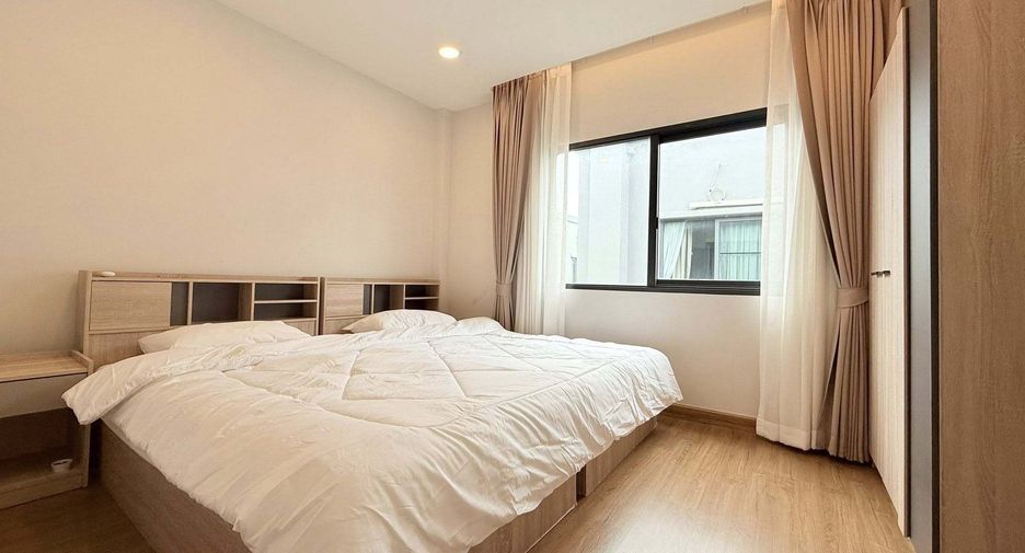 Haus zur Miete mit 4 Zimmer in Bang Phli, Samut Prakan